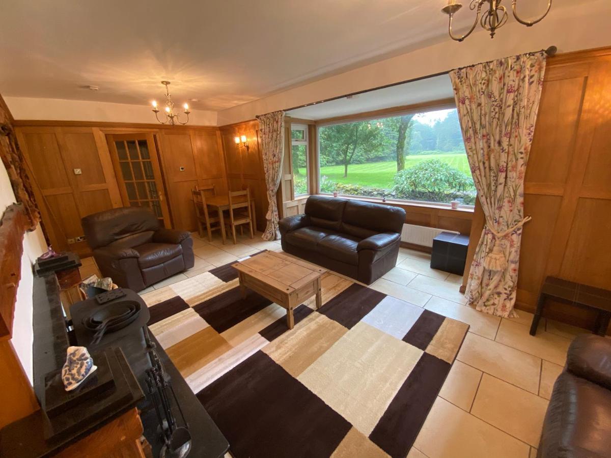 Tranquil Thornhill Cottage Retreat With Hot Tub Moniaive Extérieur photo